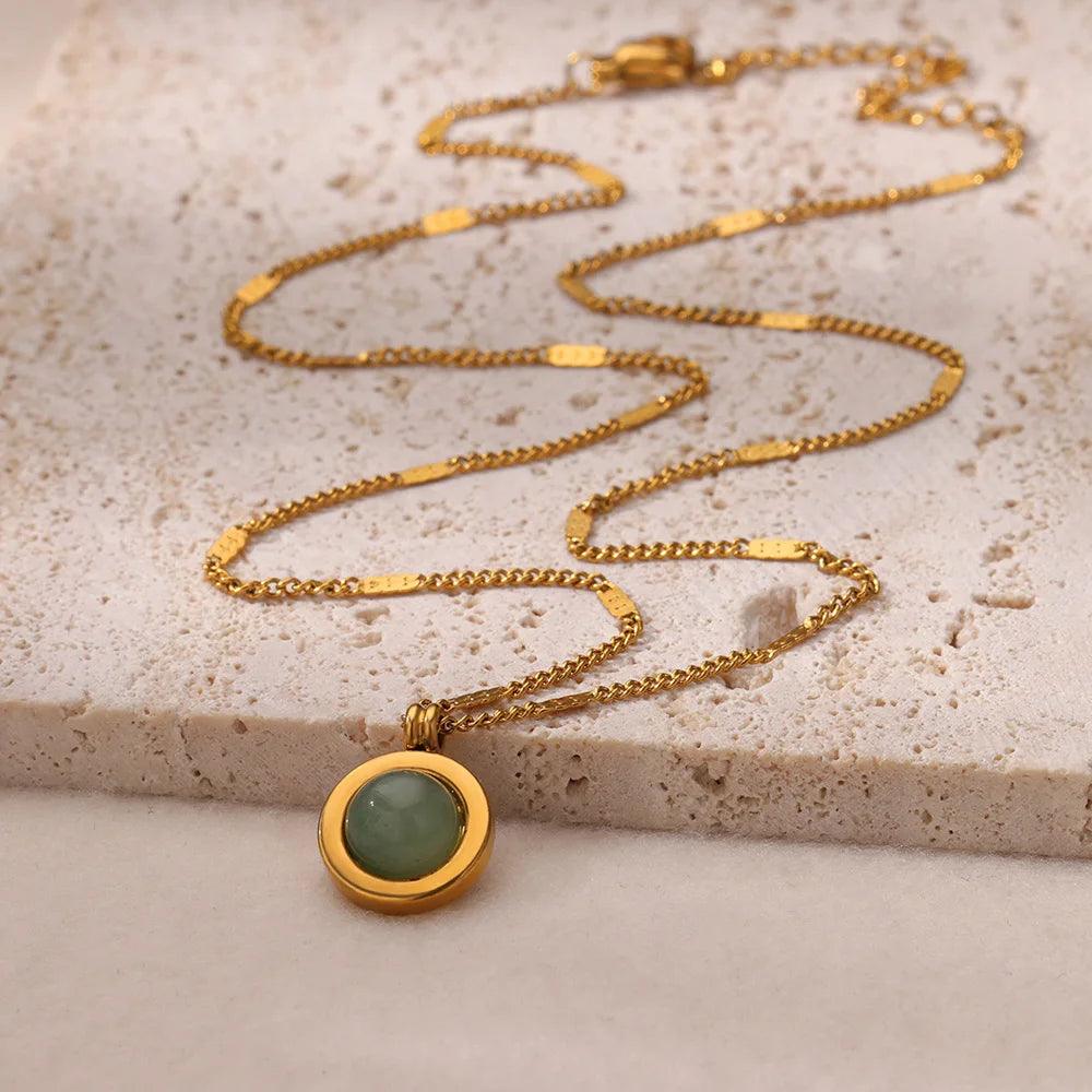 Colar Feminino de Opala Ciano com Corrente Dourada - Dorelle Joias