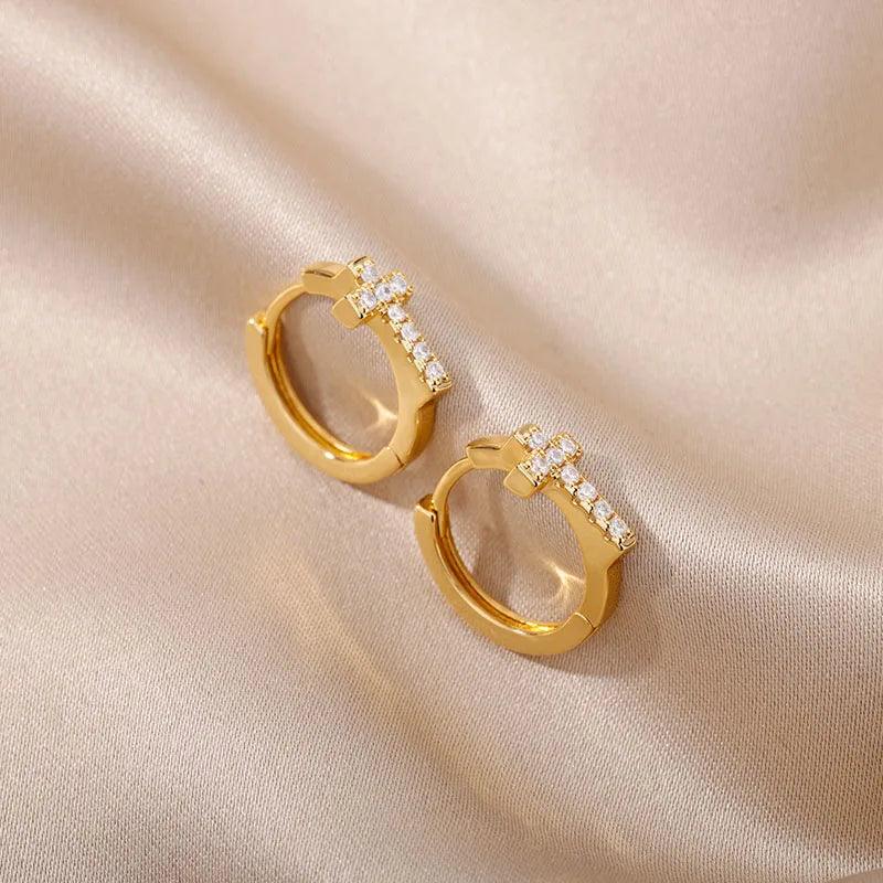 Brincos Vintage de Zircônia com Cruz em Aço Inoxidável - Dorelle Joias